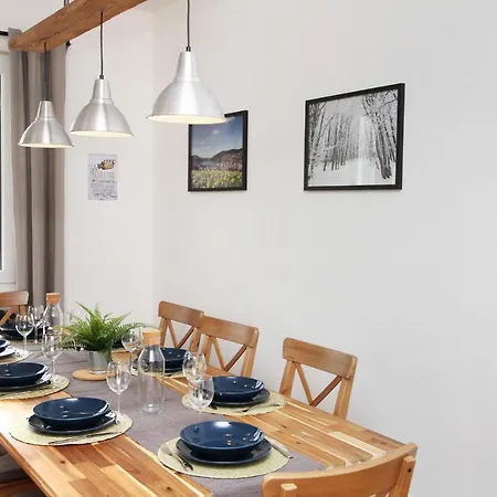 Le Dahu Blanc Apartment *